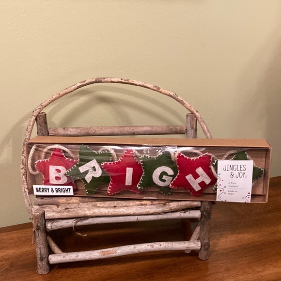 JINGLES AND JOY Holiday New Jingles And Joy Merry Bright Red And